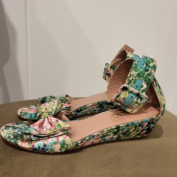 RED Valentino Floral Wedges With Bow - Size 36 - Picture 2 of 7